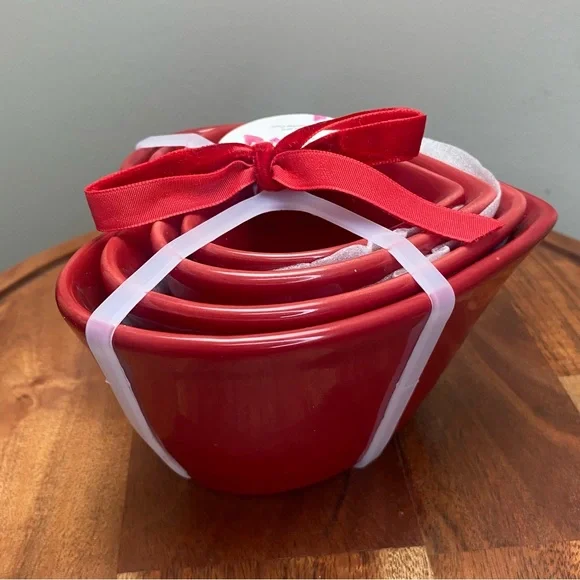 RAE DUNN 3D Heart Mug & Heart Measuring Cups Set - Picture 9 of 11